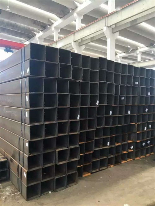 五峰Q355B无缝方管配送